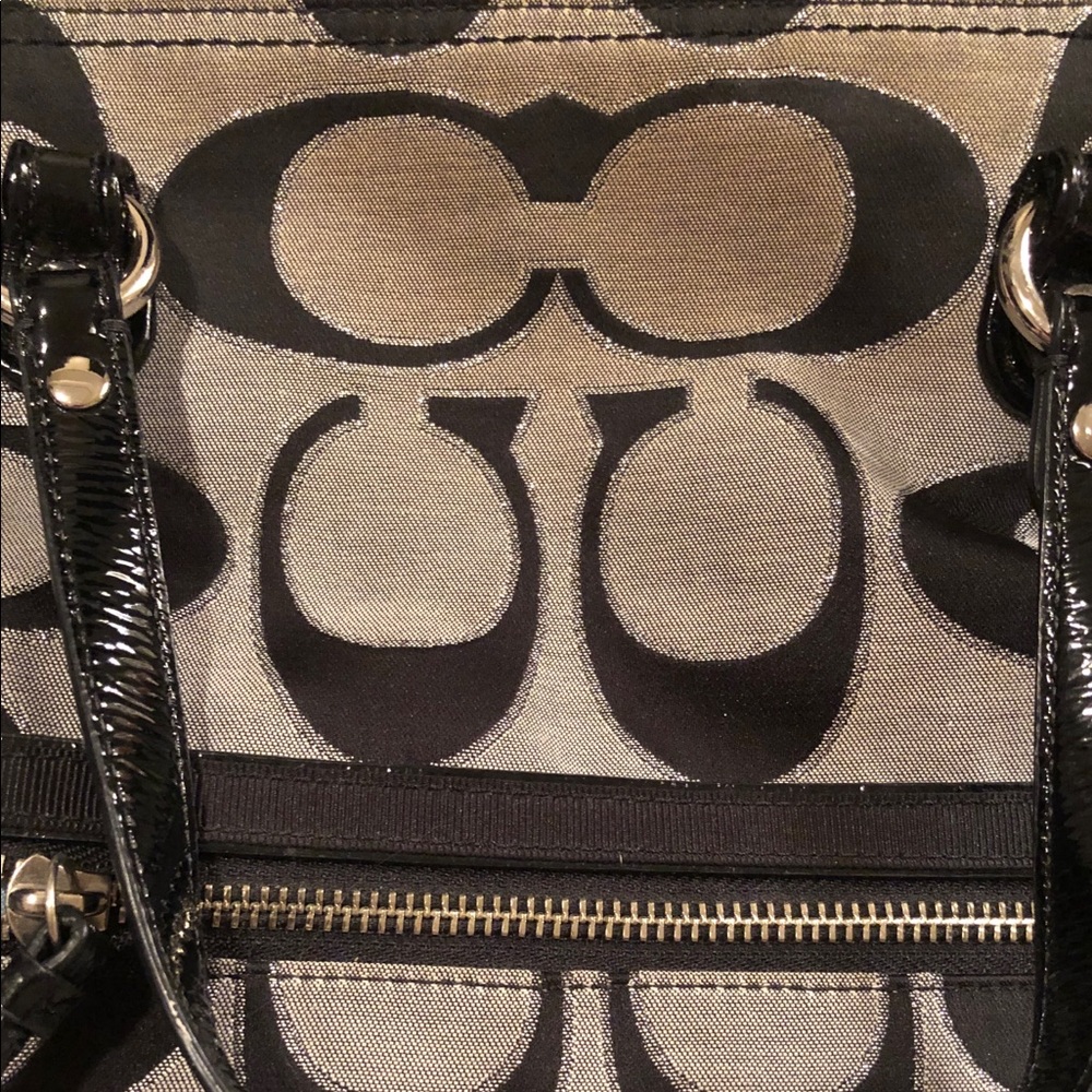 Coach Crossbody - Picture 5 of 7